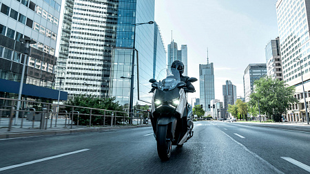 Мотоцикл Yamaha XMAX 300 Tech Max Heat